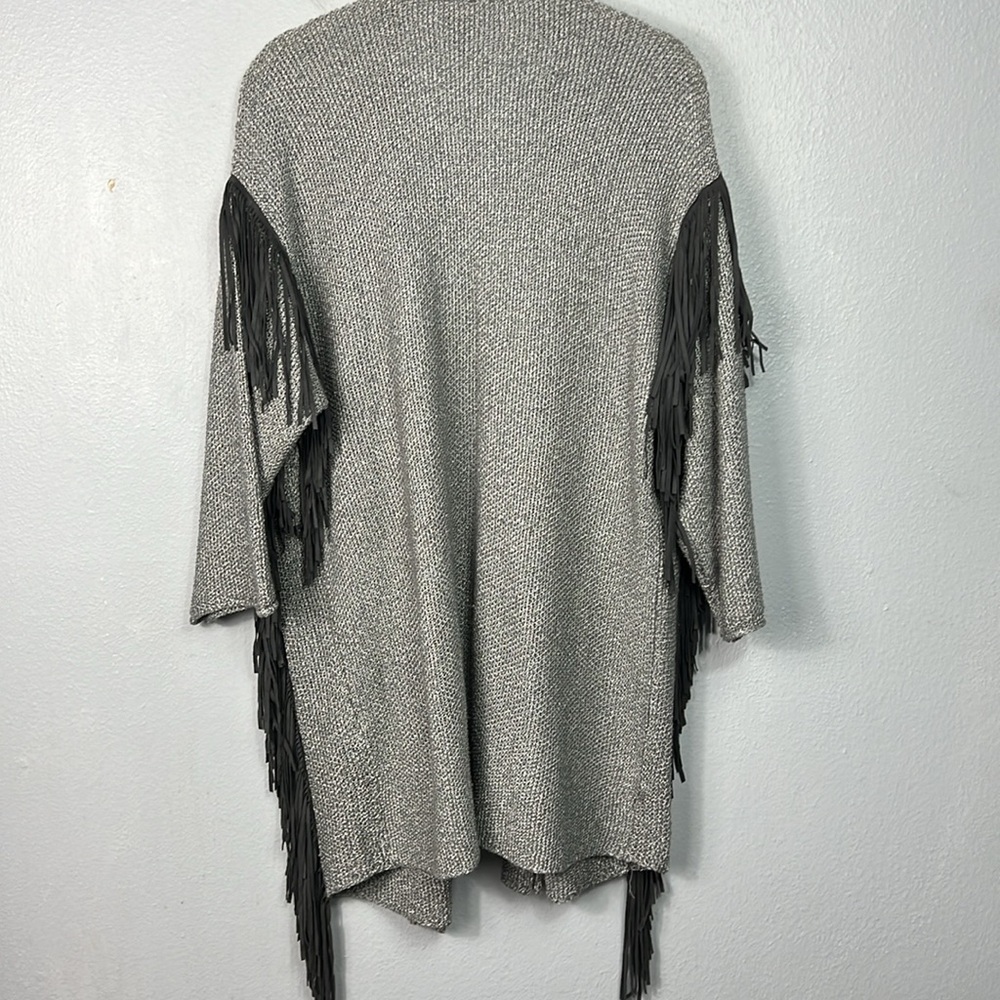 Chico’s Travelers Gray Fringe Open Front Cardigan Sweater Medium Size 8 - Picture 6 of 8